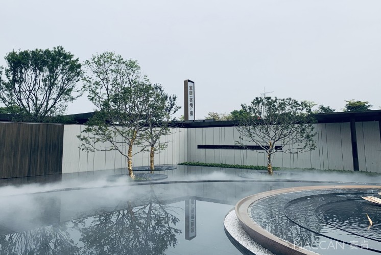 「寶能?云境臺」   以現(xiàn)代中式的高端住宅標(biāo)識設(shè)計(jì)手法演繹奢美東方