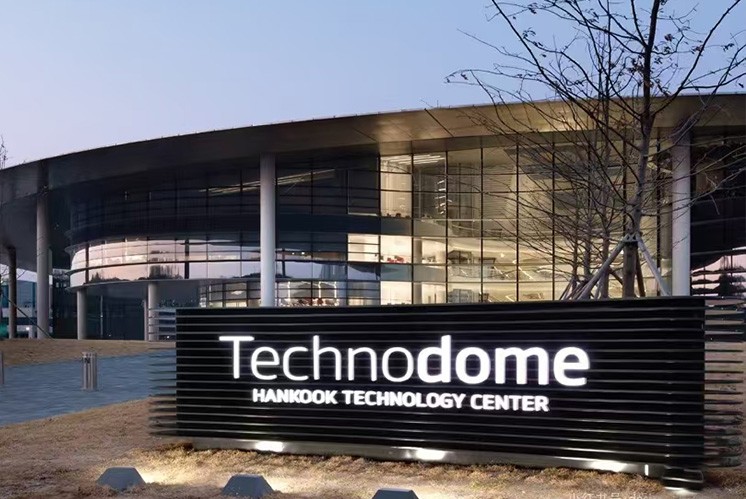 企業(yè)總部導(dǎo)視| 于素白之上，猶如夜空中璀璨星辰，熠熠生輝